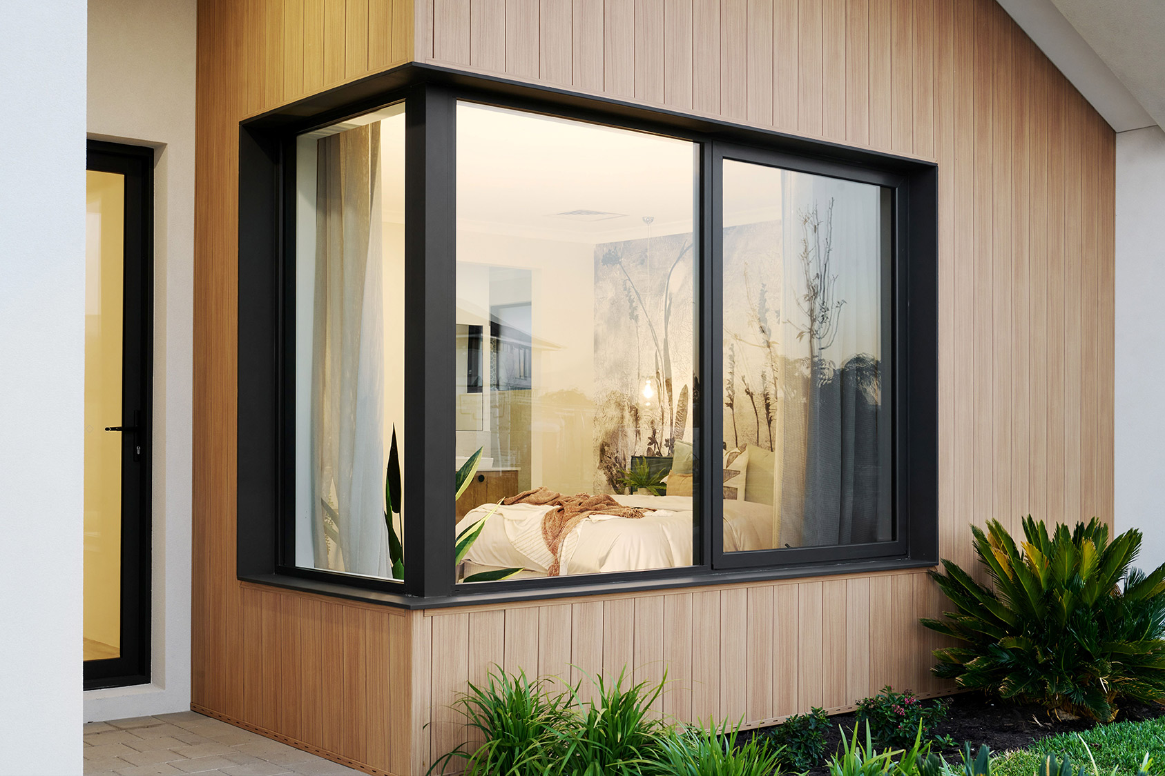 Carinya Comfort™ | Thermally Broken Awning & Casement Windows ...