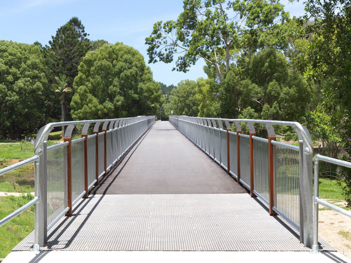 Hiking Railing Designing Outdoor Handrails For Accessibility & Safety | Architecture ...