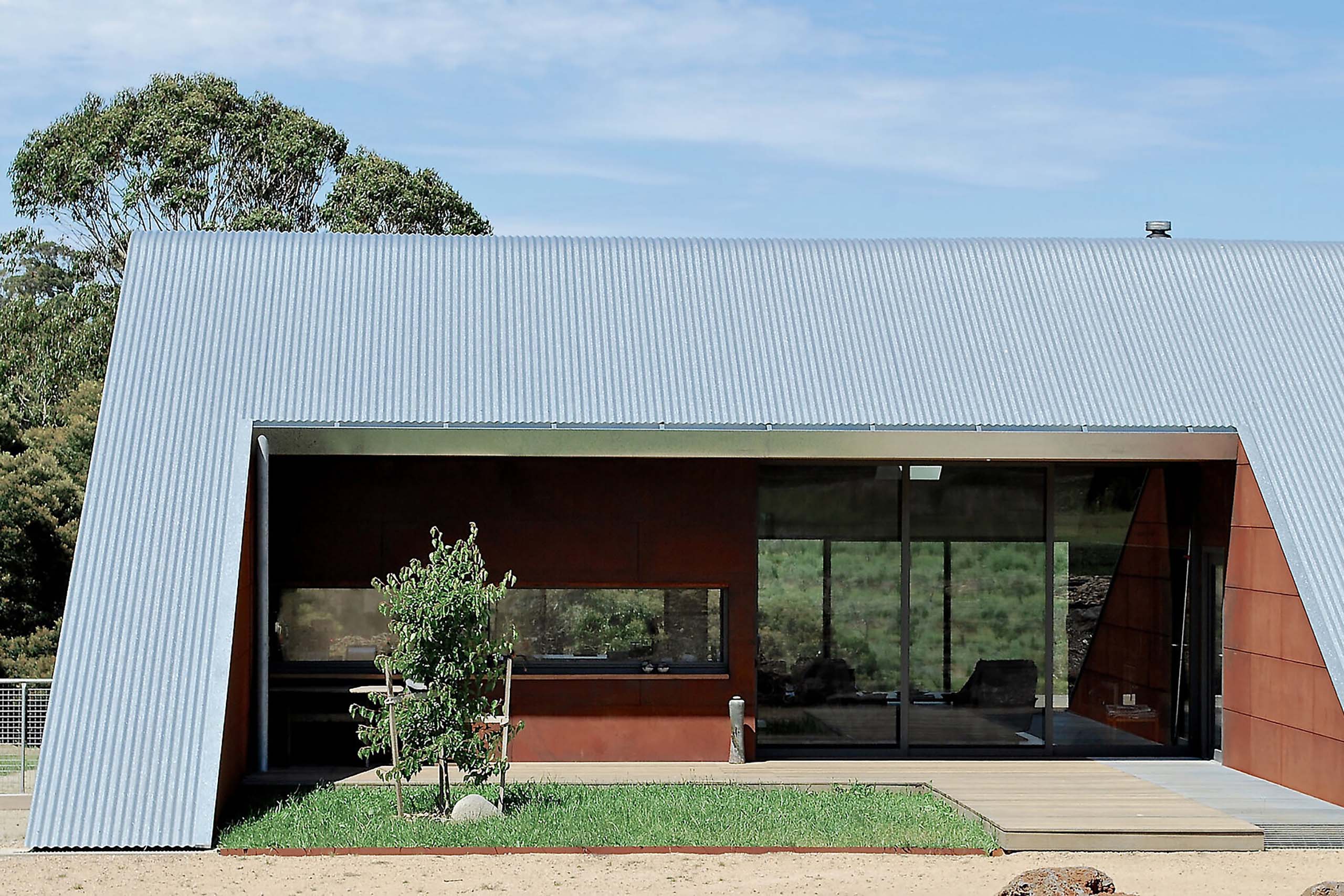 Rural architecture “connects with the earth and heavens” | Architecture ...