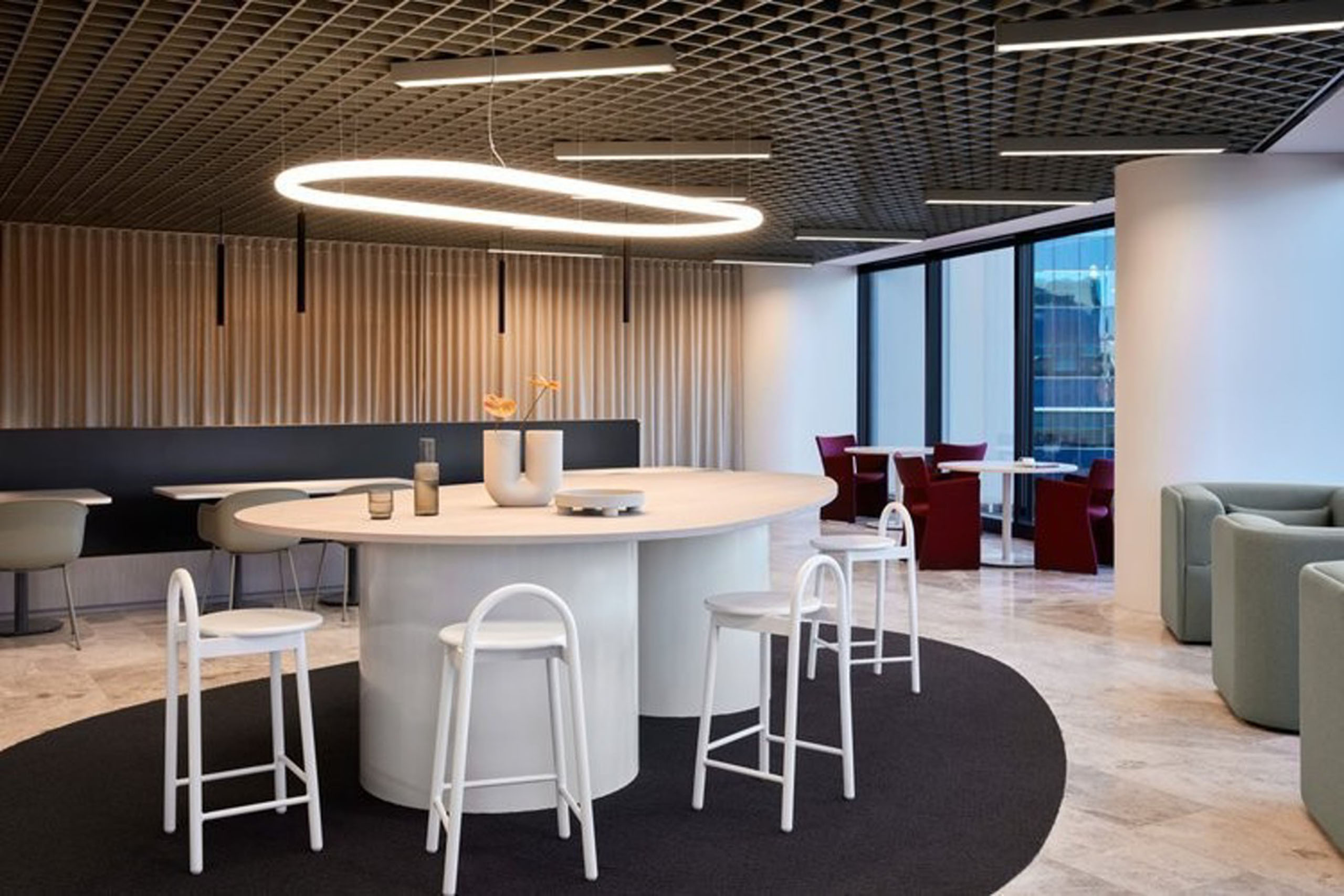 SAS800 ceiling system delivers bold and engaging design feature to ...