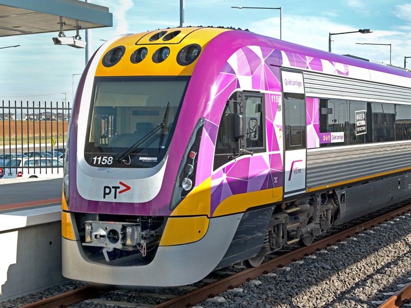Commonwealth pitches in to help Victoria upgrade Ballarat rail line ...